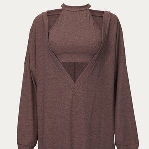 2-Piece Lounge Set – Cropped Tank + Oversized V-Neck Long Sleeve Top